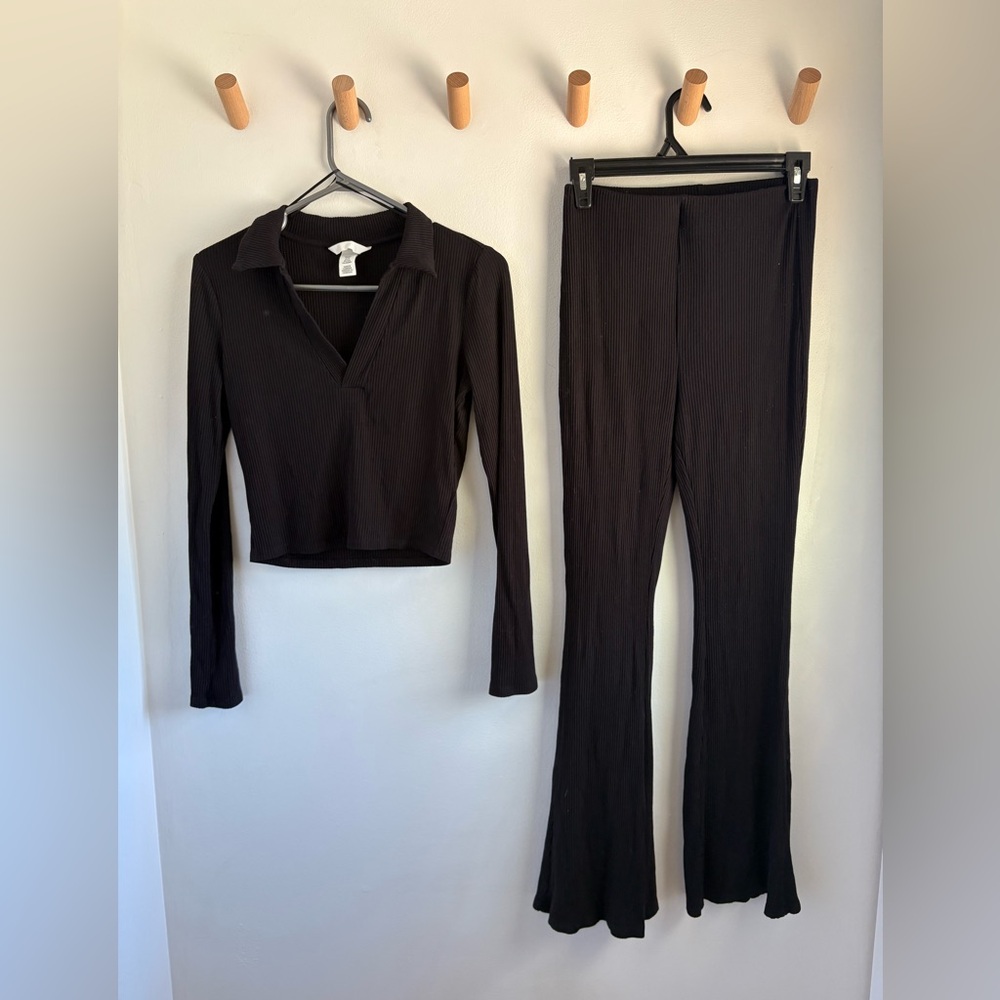 Black Women's Ribbed Pants & Top Set
